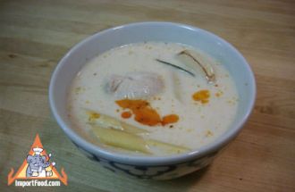 Tom Kha