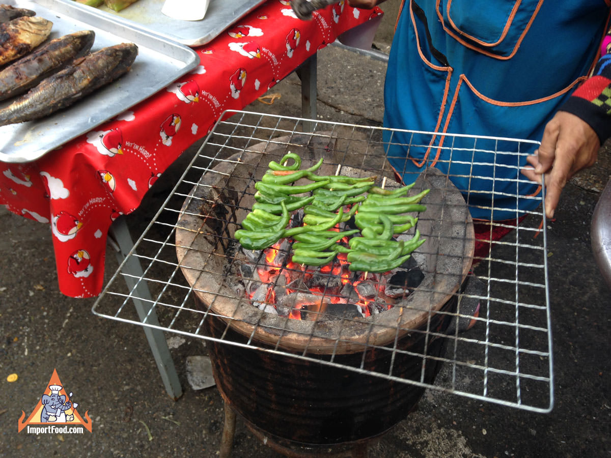 Thai Charcoal-Roasted Chee Fah Chiles