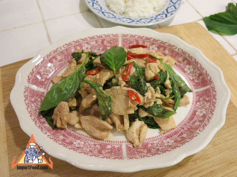 Spicy Chicken with Fresh Thai Basil, 'Gai Pad Horapa'