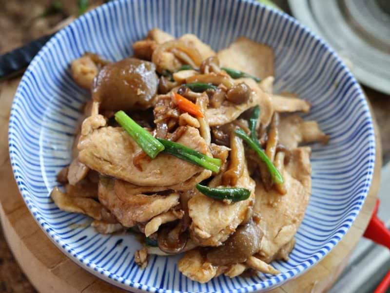 Ginger Chicken, 'Gai Pad Khing'