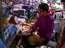 Feature: Preparing a Durian