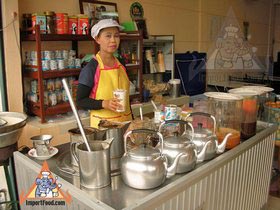 Sidewalk Guide to Bangkok's Finest Street Vendors - Saochingcha Area - Cafe Boran