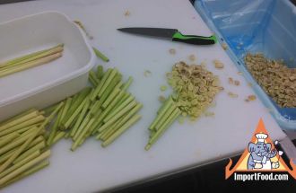 Fresh Lemongrass, Prepared Just Right