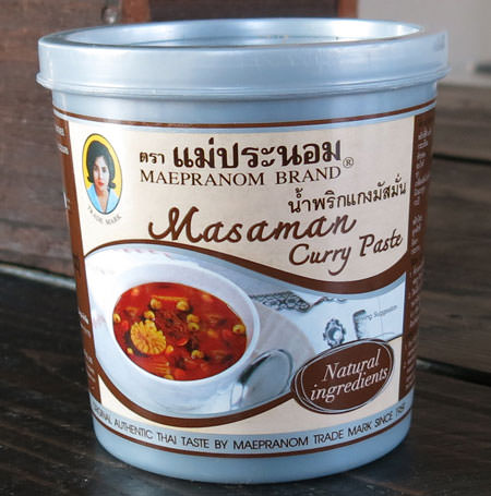Thai Masaman Curry Paste - Mae Pranom