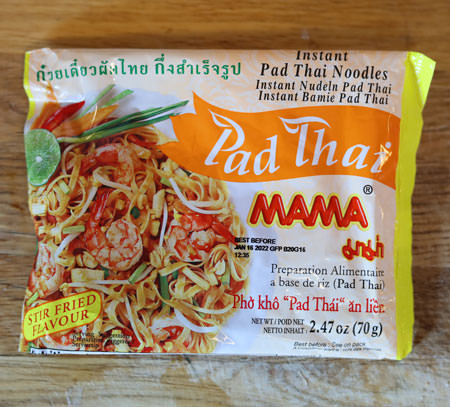 Mama brand, instant pad Thai