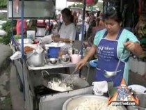 Street Vendor Video: Pad Thai