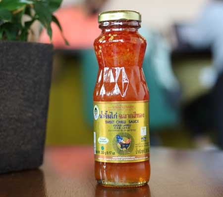 Gold Label Thai Sweet Chilli Sauce, Mae Pranom brand