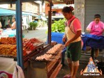 thai-meatball-vendor-03.jpg