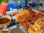 thai-meatball-vendor-11.jpg