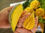 thai-vegetable-carving-carrot-flower-06.jpg