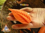 thai-vegetable-carving-carrot-flower-09.jpg