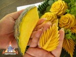 thai-vegetable-carving-cucumber-petal-04.jpg